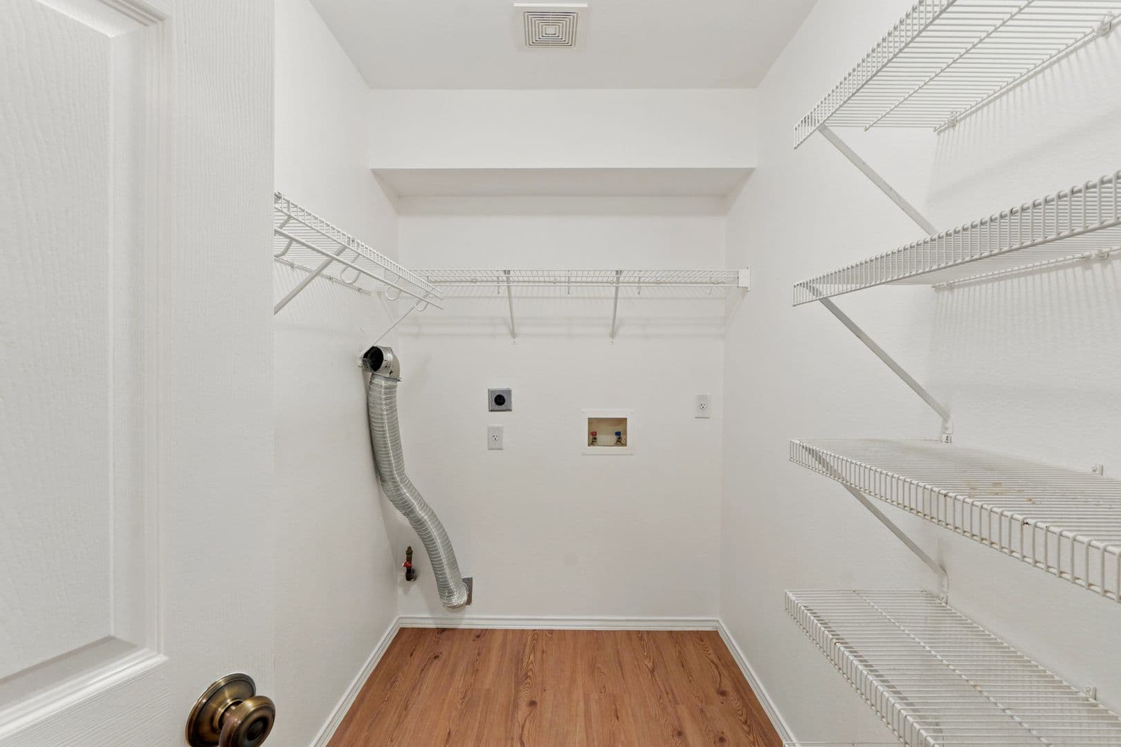 Leander House: 2807 Winslow Dr