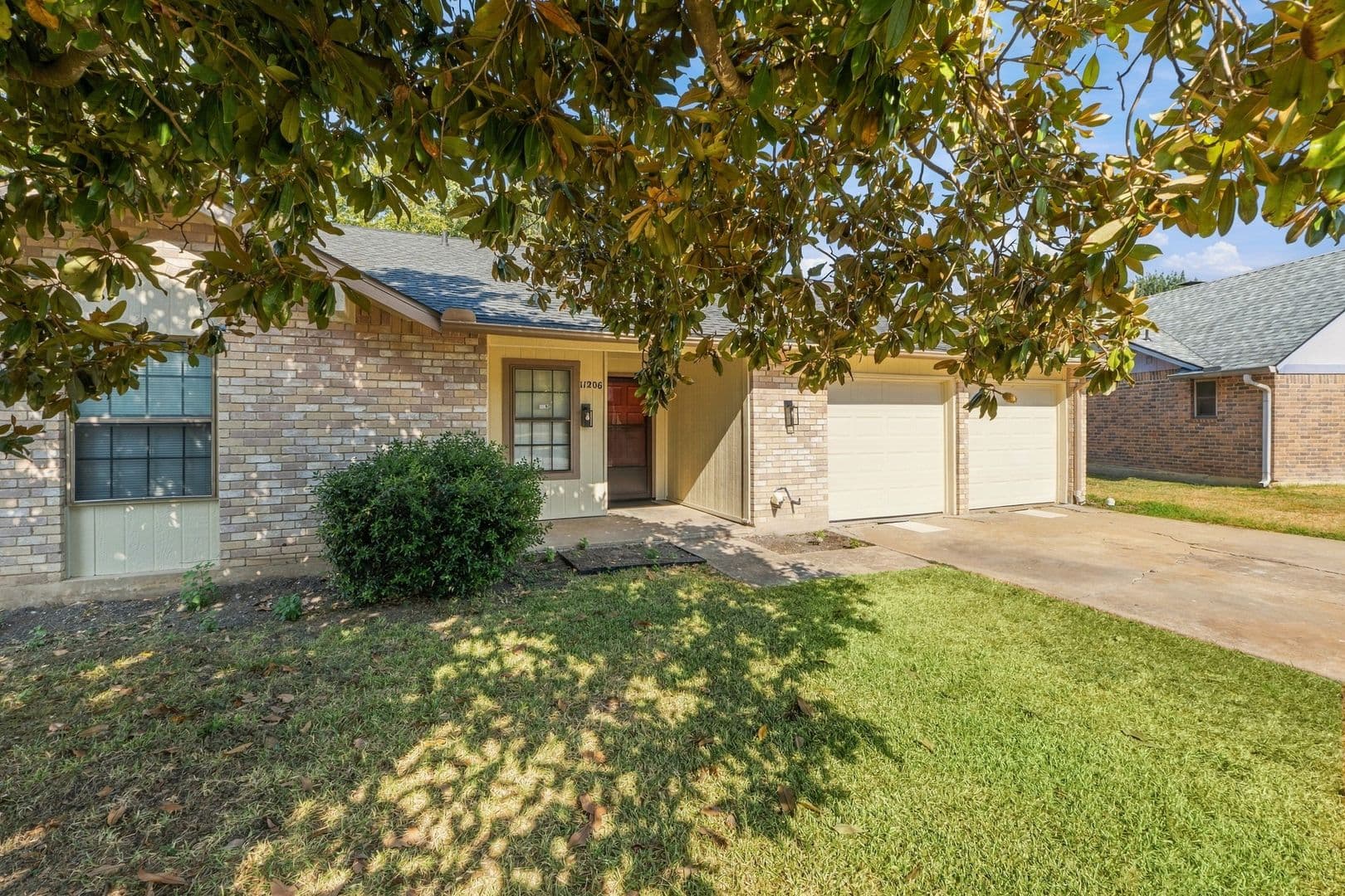 Austin House: 11206 Blossom Bell Dr