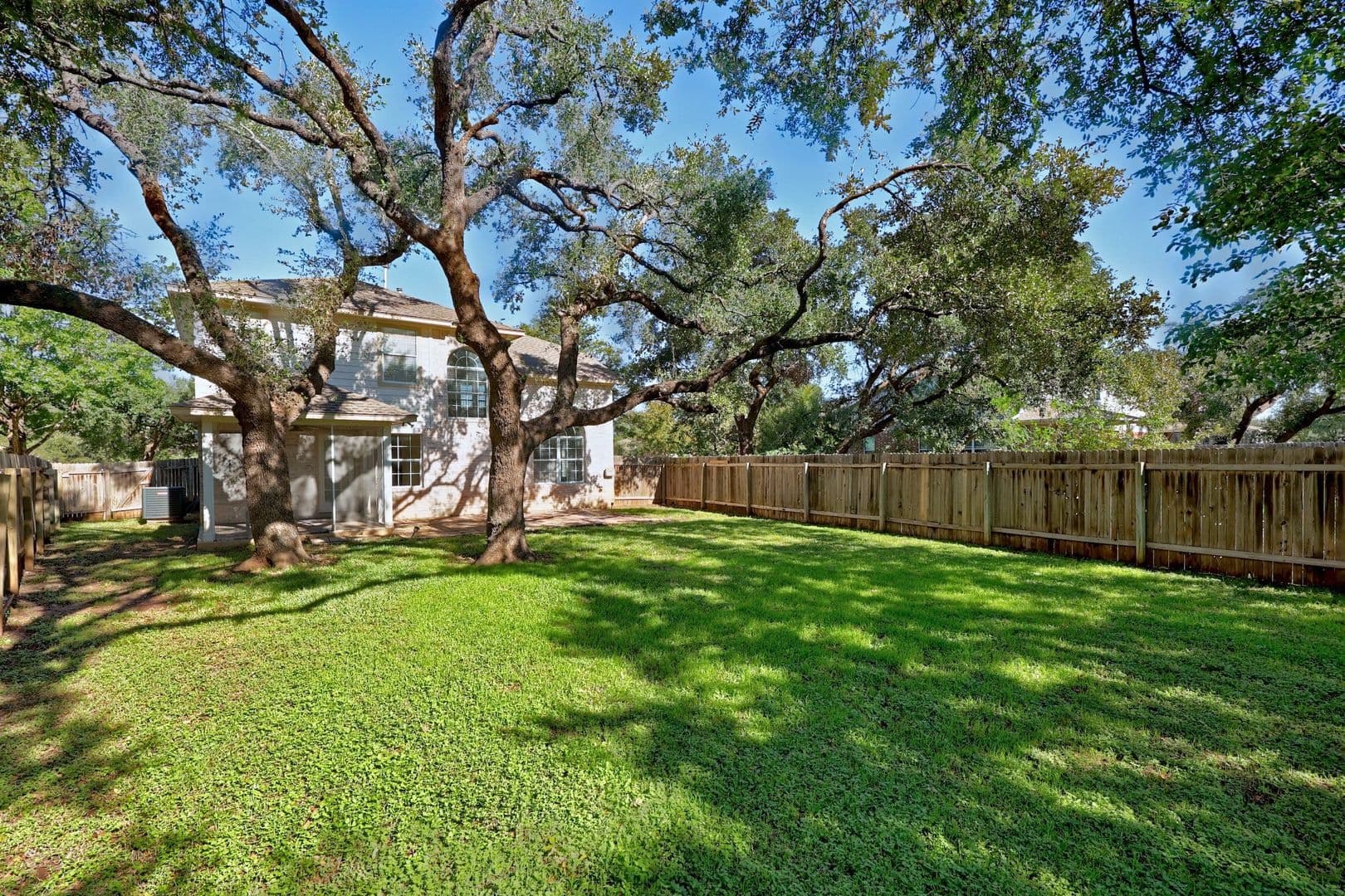 Austin House: 16605 Fowler Mill Cove