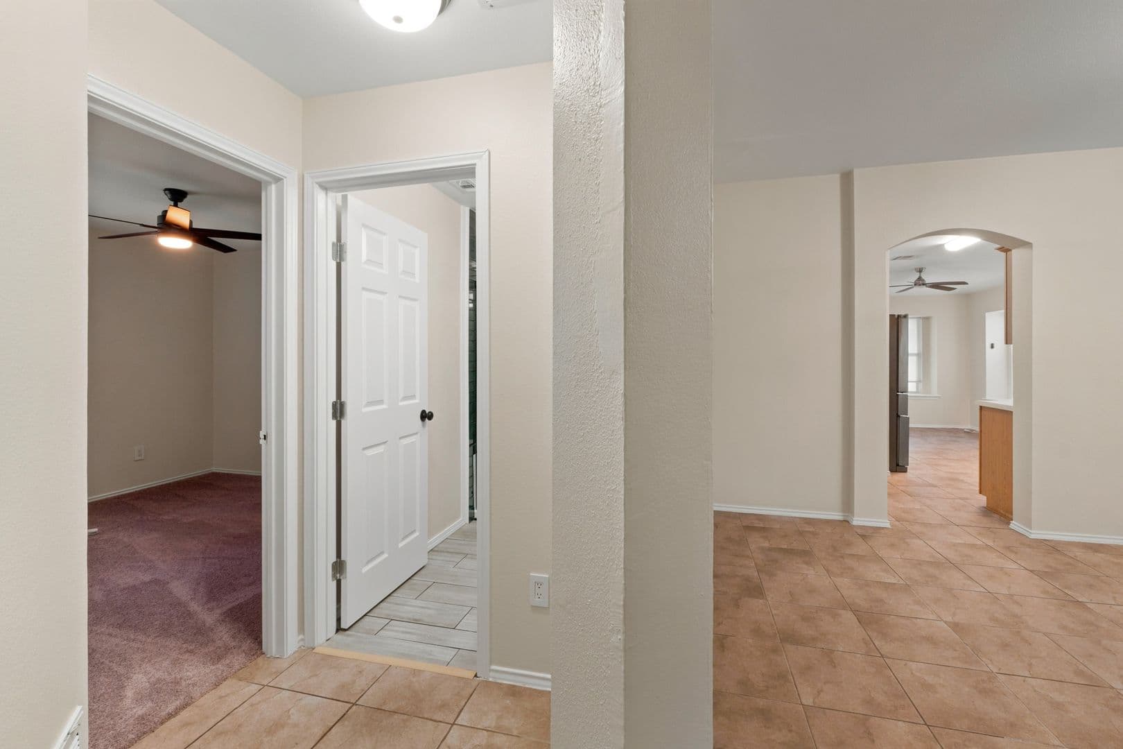Leander House: 2807 Winslow Dr