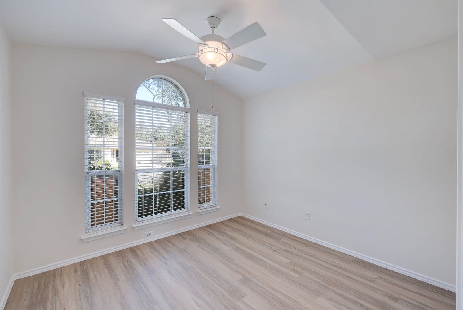 Austin House: 16605 Fowler Mill Cove