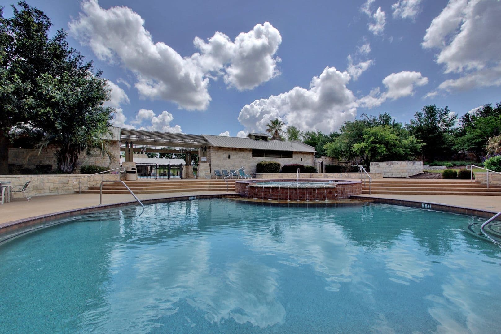 Austin House: 16605 Fowler Mill Cove