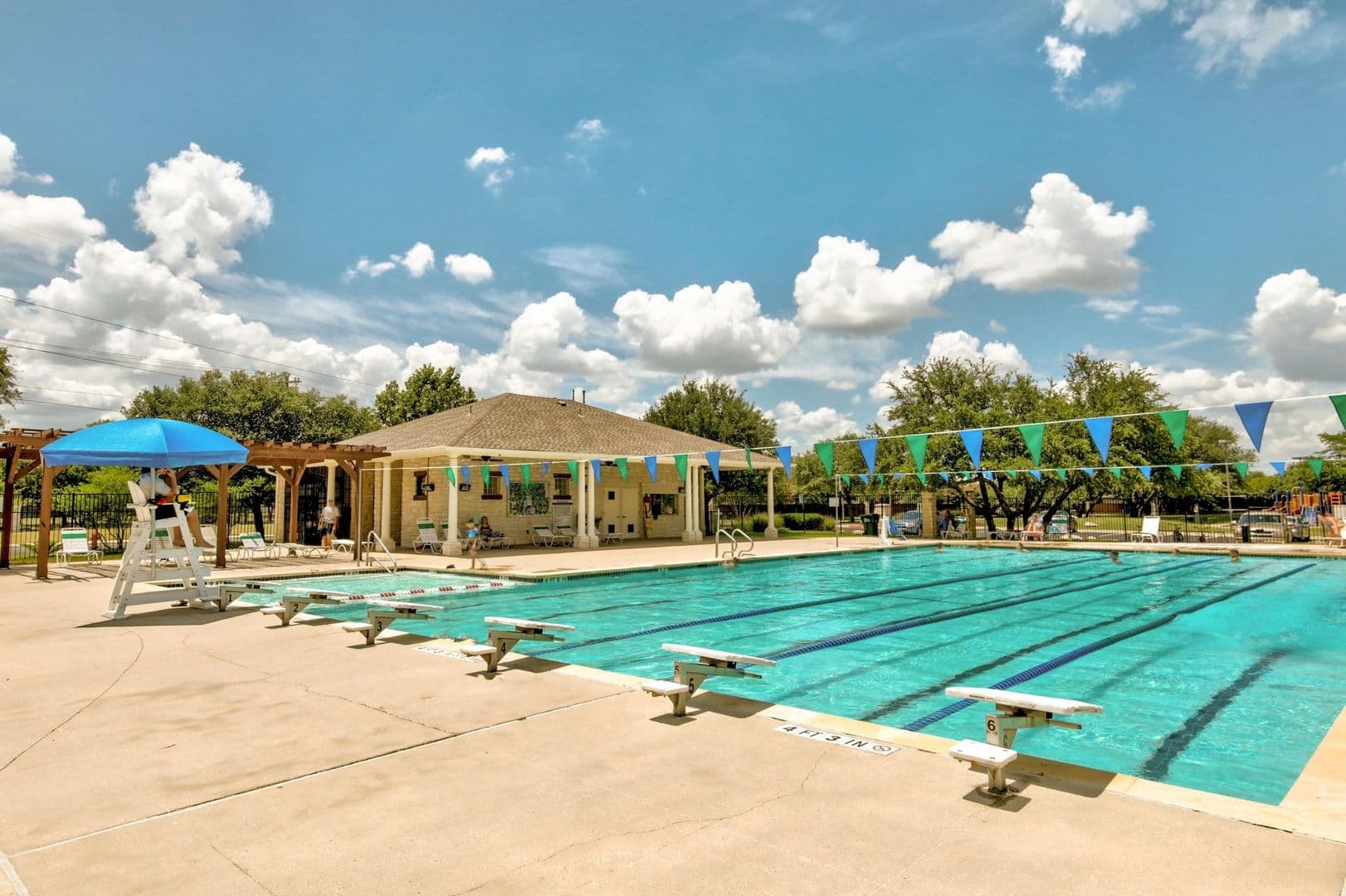 Leander House: 2807 Winslow Dr