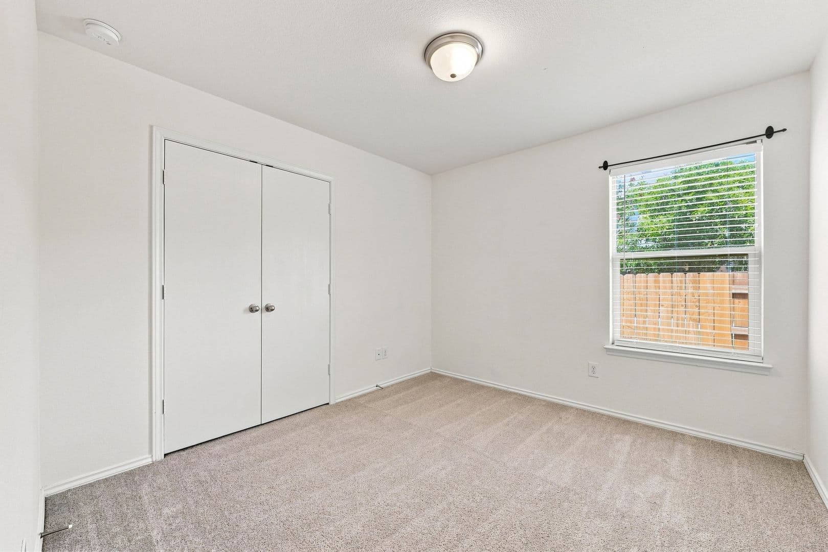 Round Rock House: 1141 Renaissance Trail