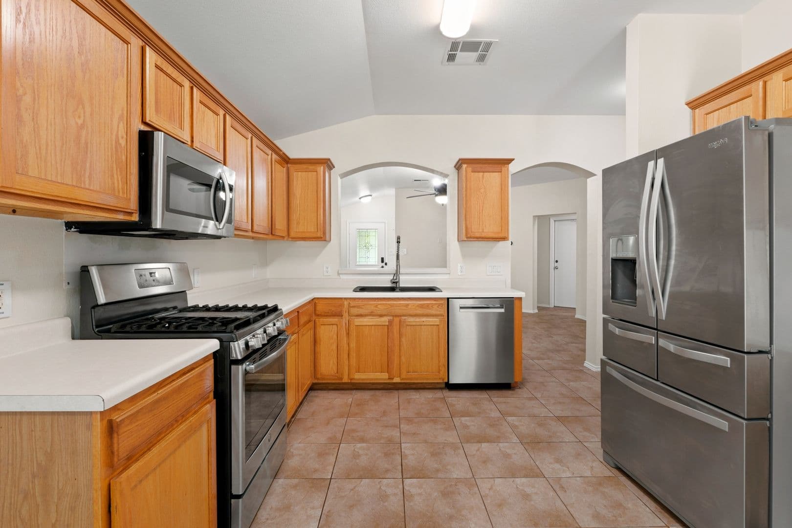 Leander House: 2807 Winslow Dr