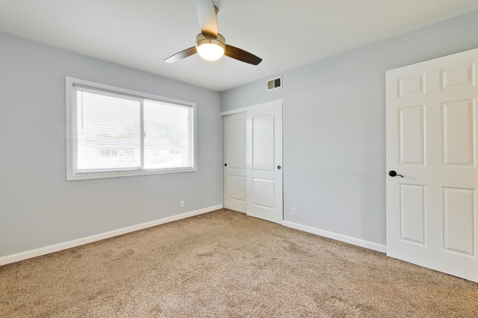 Dublin House: 7530 Kilrush Ave