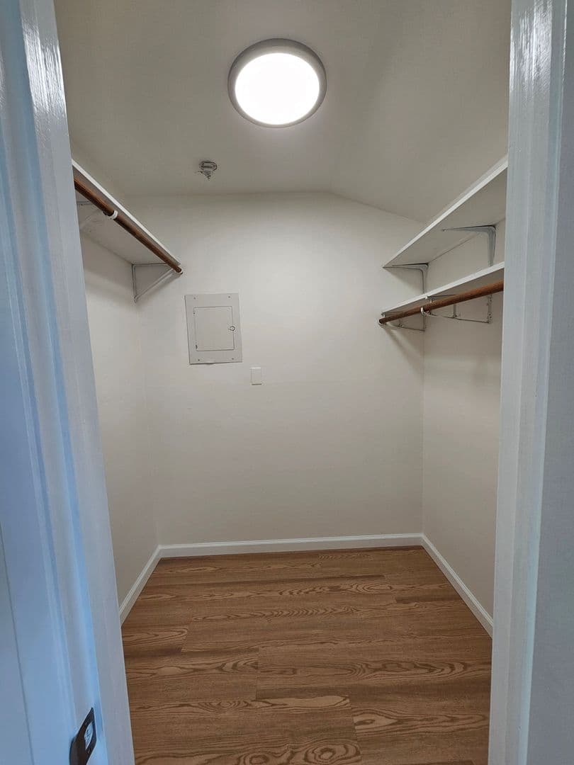 Fremont House: 503 Rock Avenue