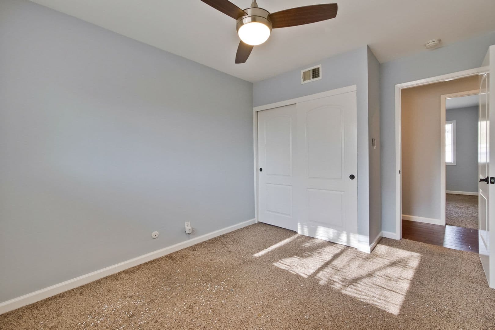 Dublin House: 7530 Kilrush Ave