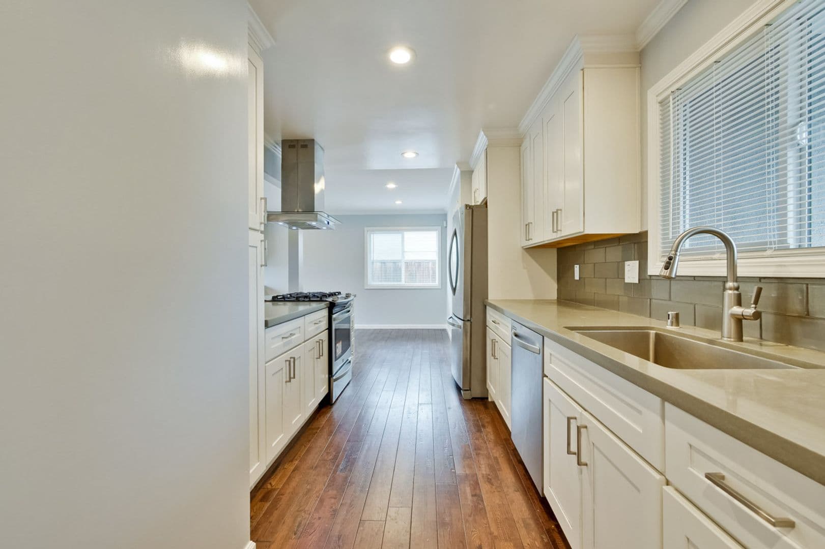 Dublin House: 7530 Kilrush Ave