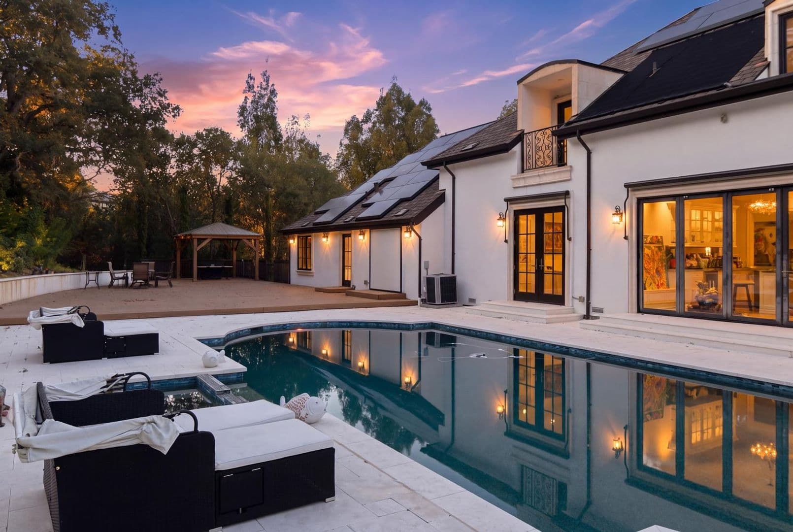 Monte Sereno House: 15943 Viewfield Road