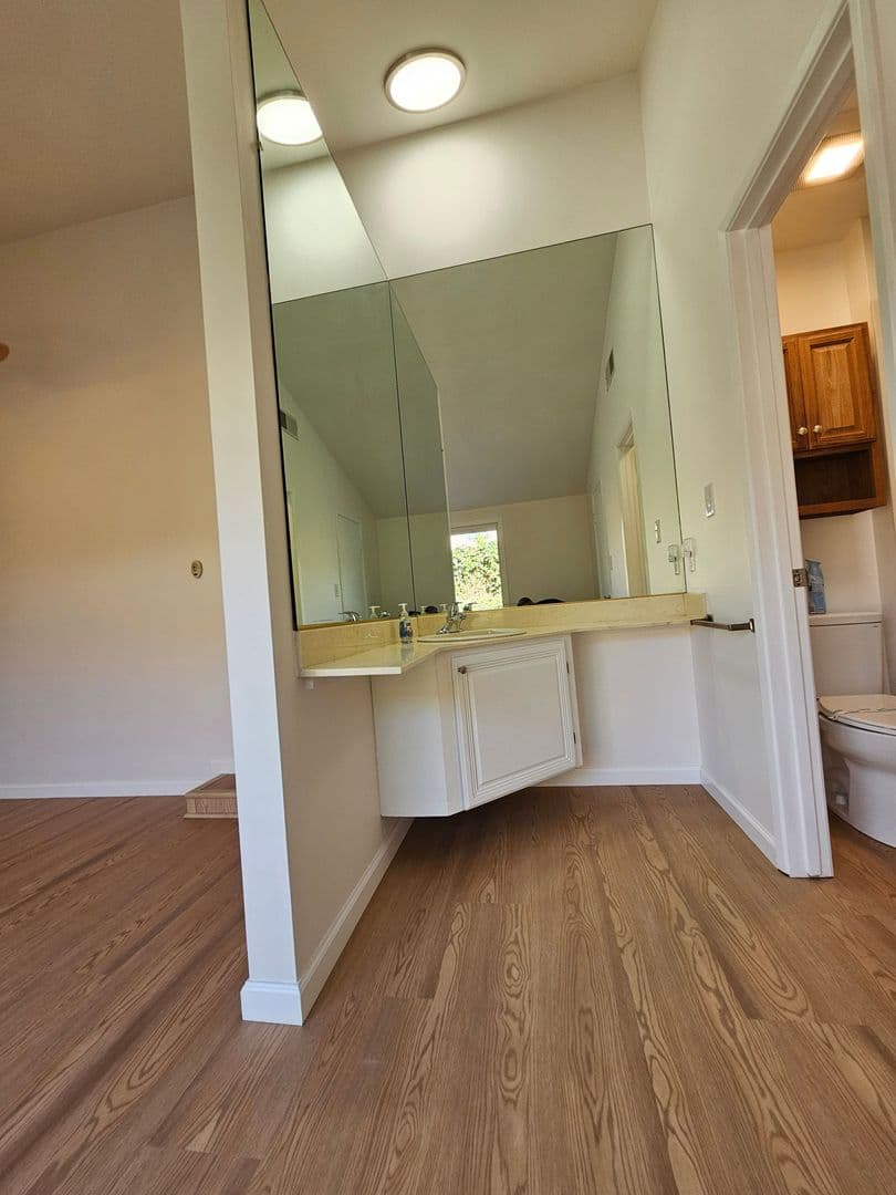 Fremont House: 503 Rock Avenue