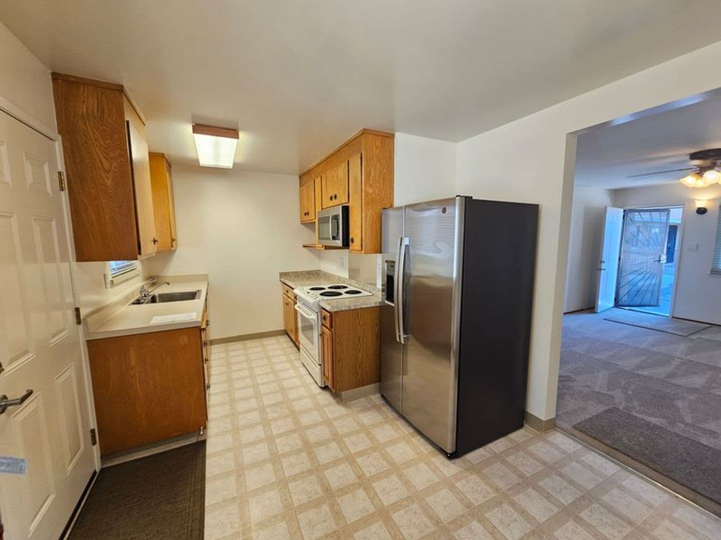 San Leandro House: 420 Pagano Court