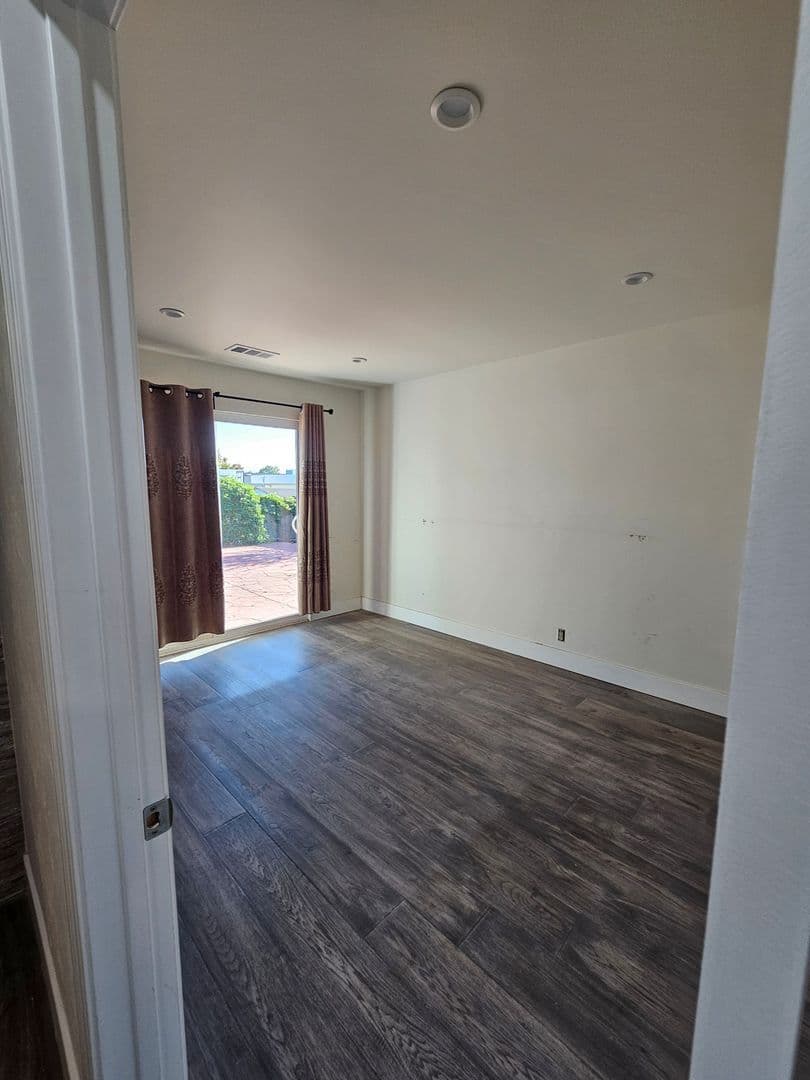 Milpitas House: 1864 Edsel Drive