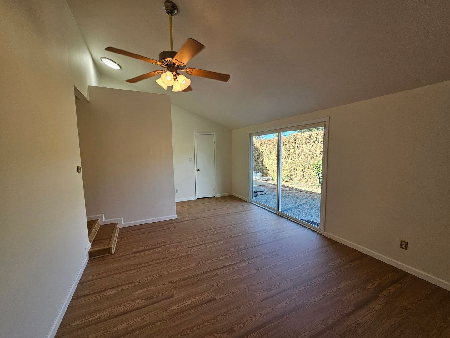 Fremont House: 503 Rock Avenue