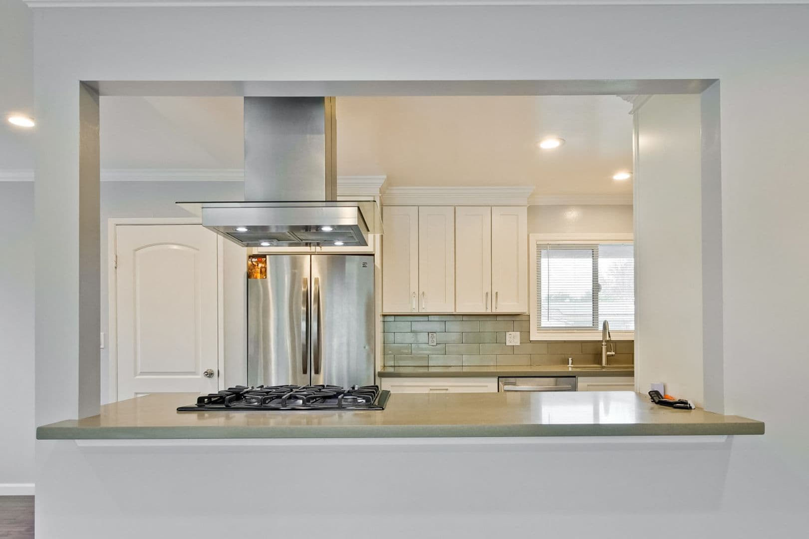 Dublin House: 7530 Kilrush Ave