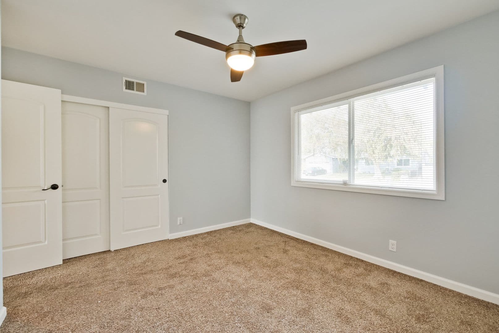 Dublin House: 7530 Kilrush Ave