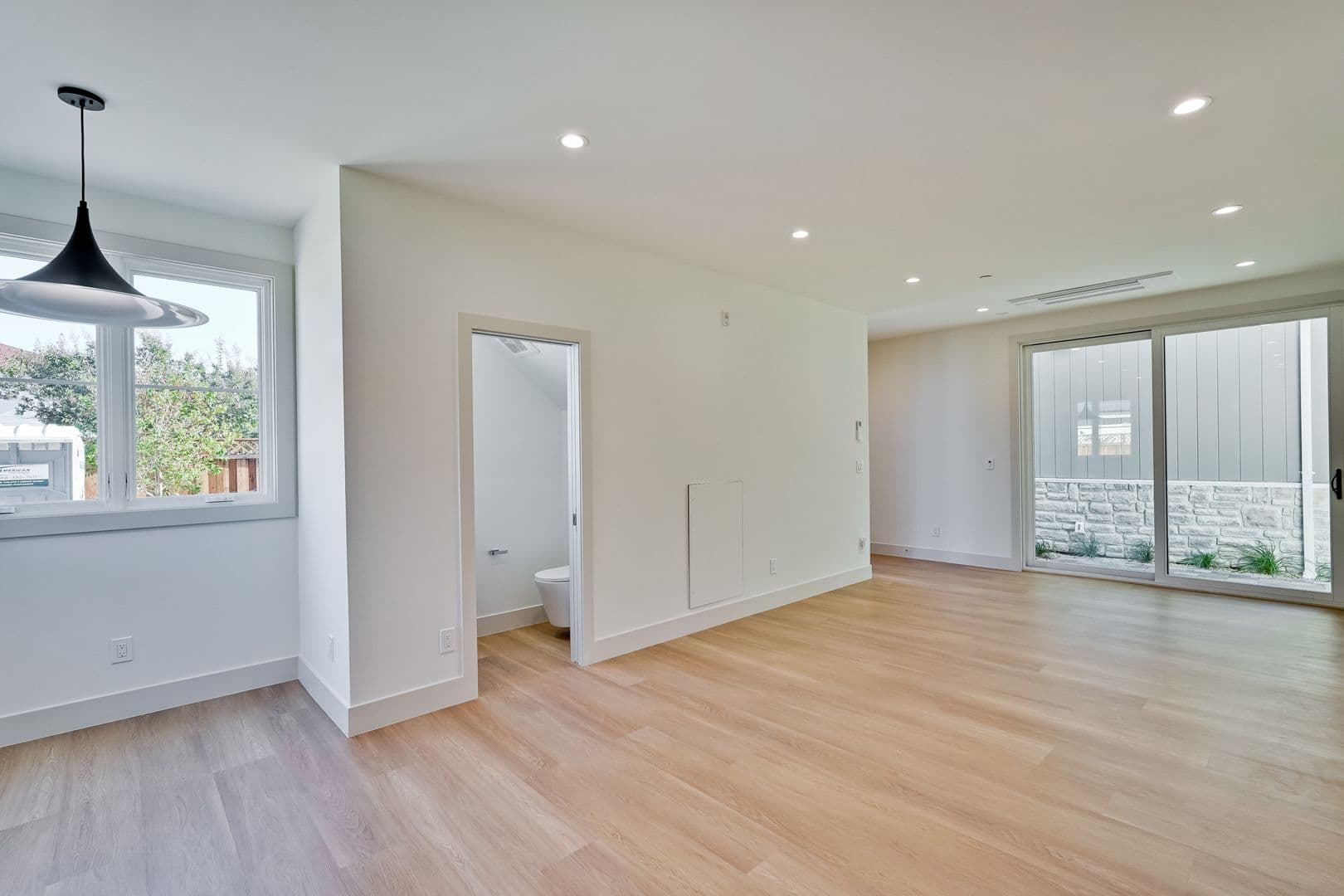 Redwood City House: 505 Beech Street