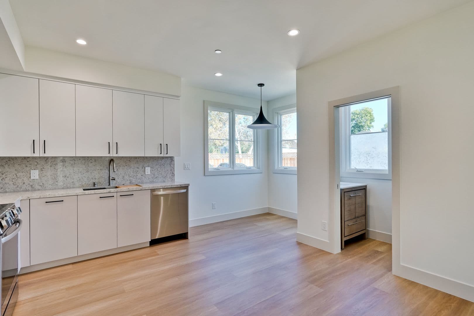 Redwood City House: 505 Beech Street
