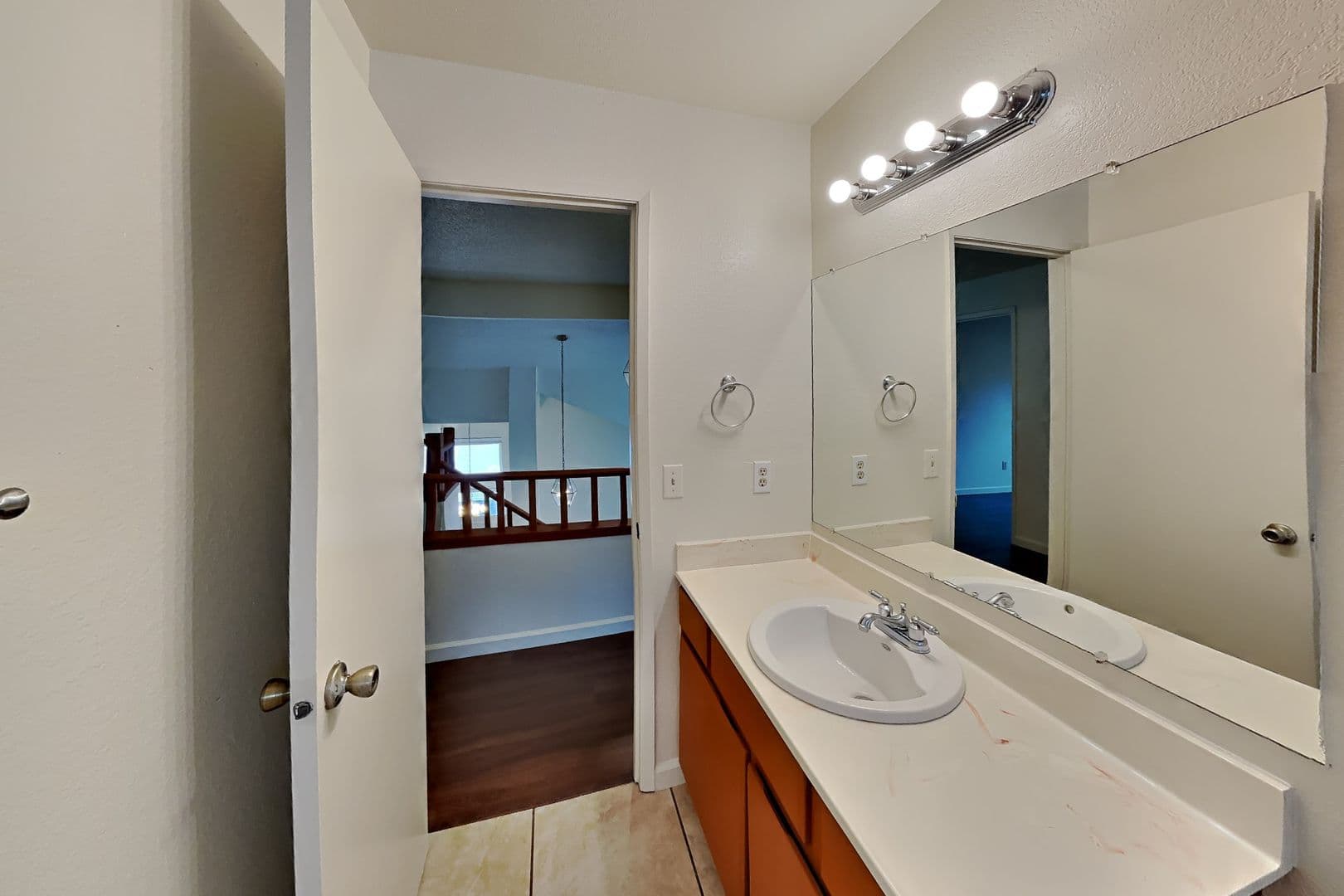 Concord House: 1091 Discovery Way