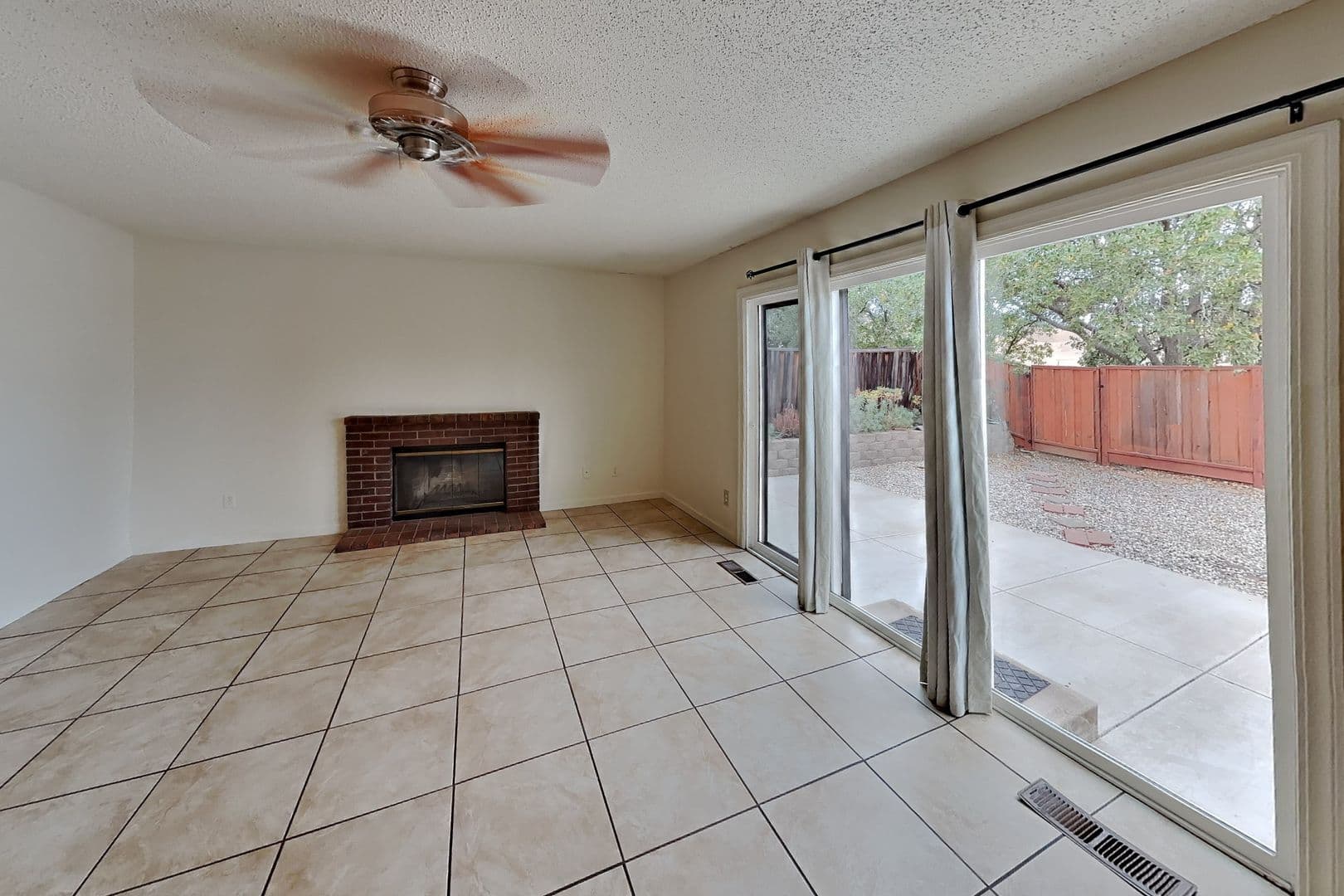 Concord House: 1091 Discovery Way