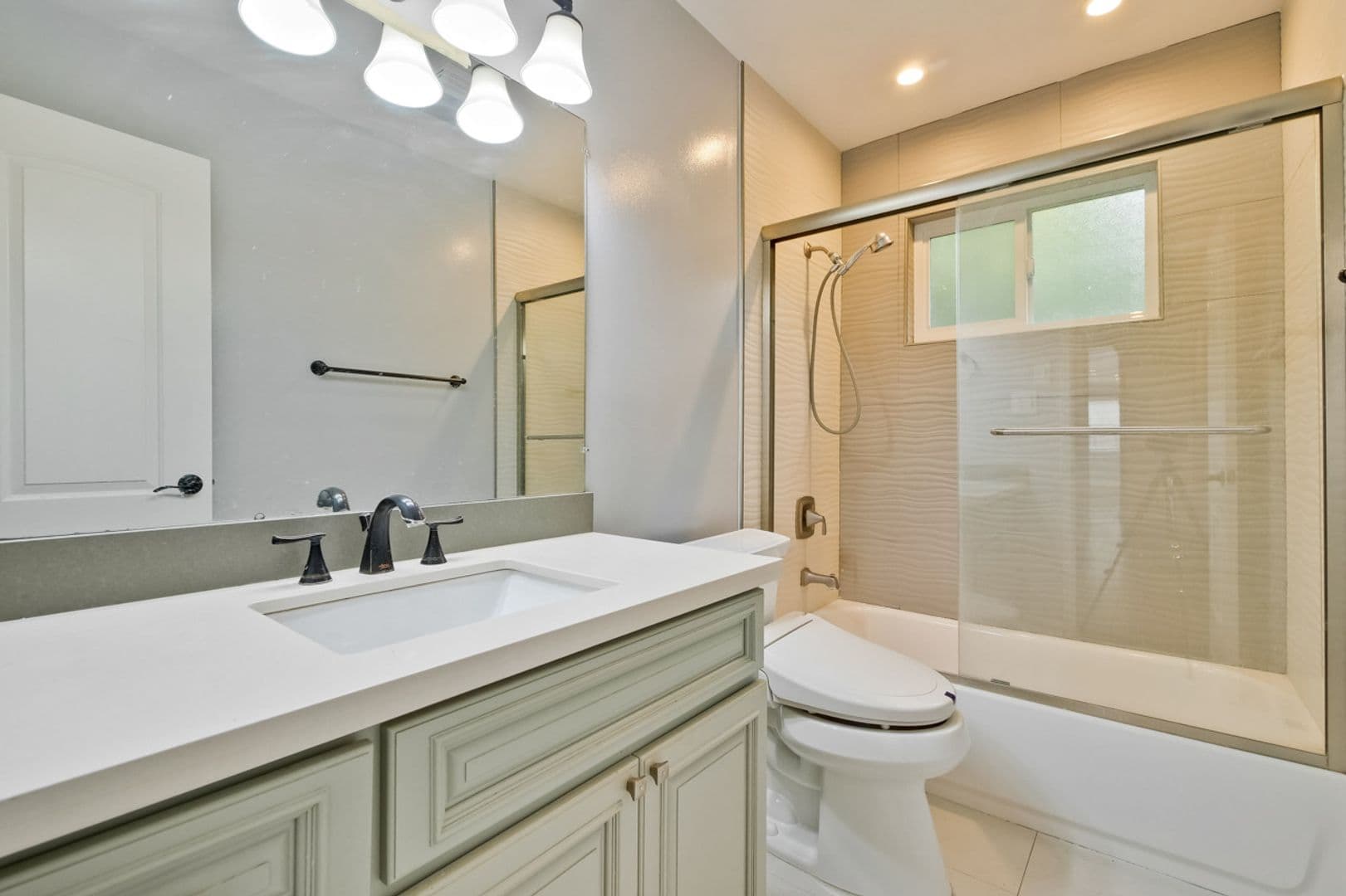 Dublin House: 7530 Kilrush Ave