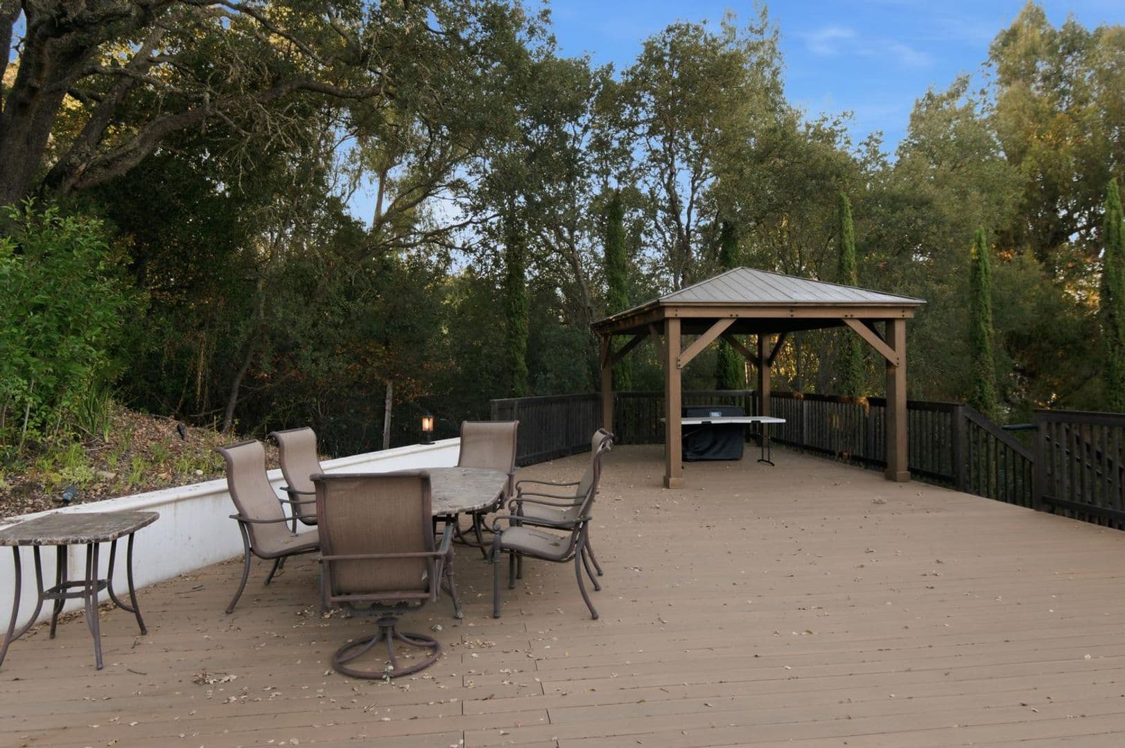 Monte Sereno House: 15943 Viewfield Road
