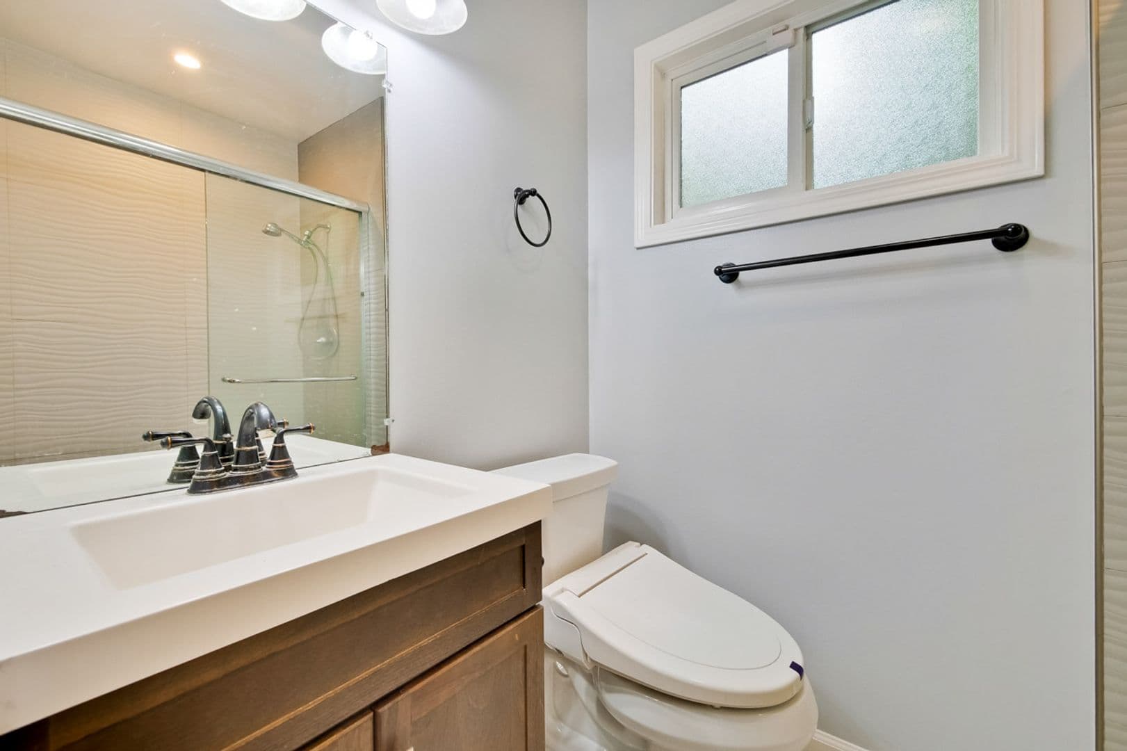 Dublin House: 7530 Kilrush Ave