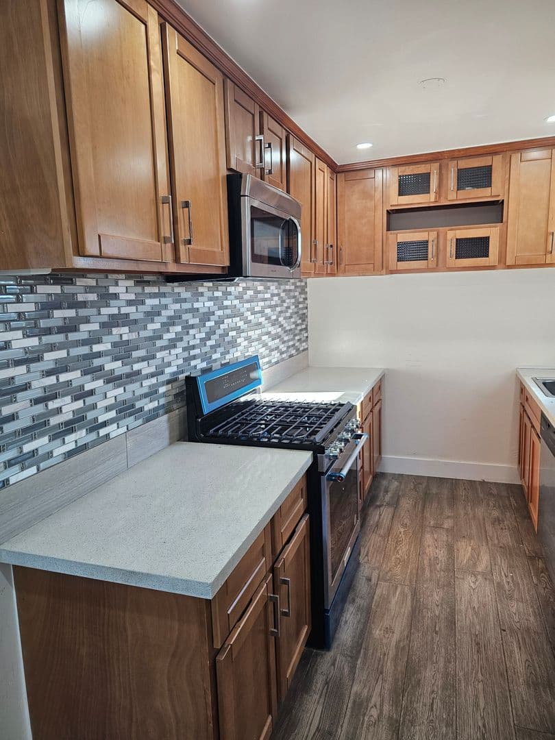 Milpitas House: 1864 Edsel Drive