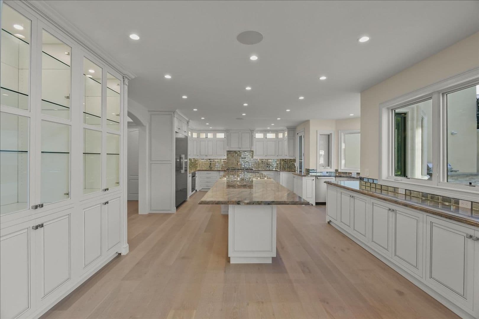 Los Gatos House: 18911 Decatur Road