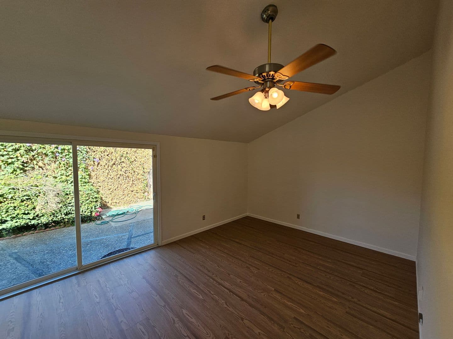 Fremont House: 503 Rock Avenue