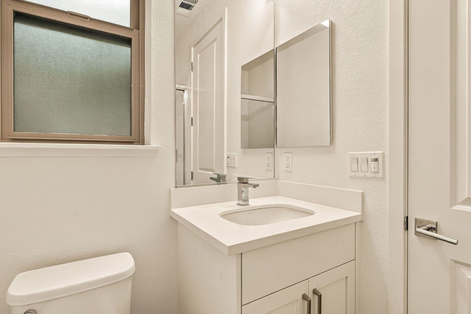 Mountain View Townhome: 308 Marquetta Cir