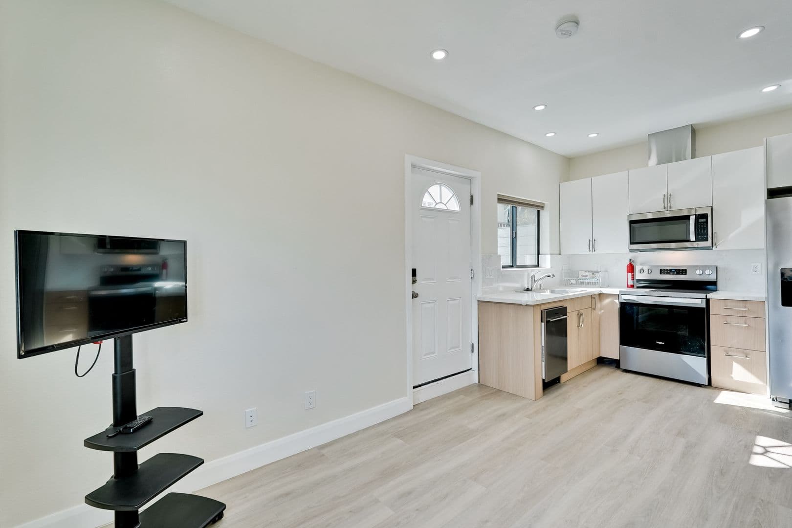 San Jose Apartment: 3505 Dahill Court