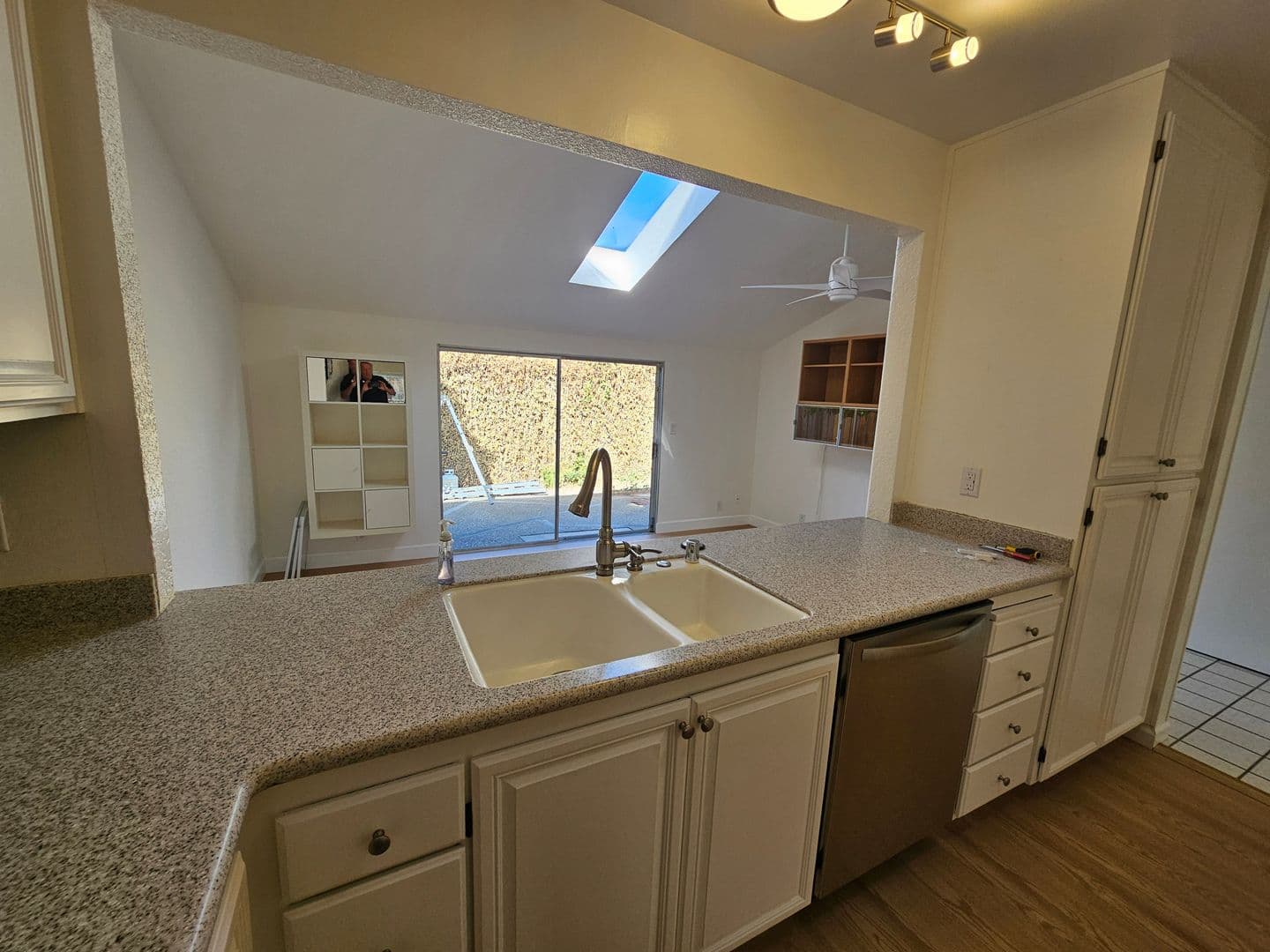 Fremont House: 503 Rock Avenue