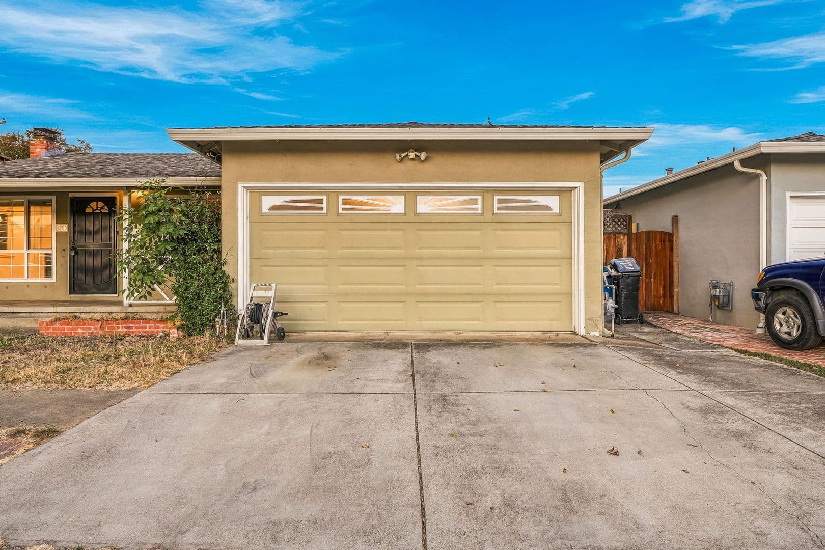 Santa Clara House: 633 Azevedo Ct.