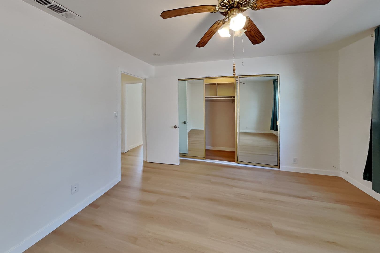 Richmond House: 369 S 20th Street