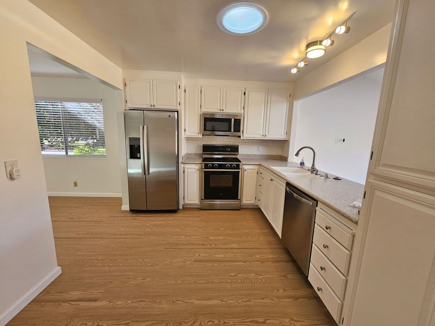 Fremont House: 503 Rock Avenue