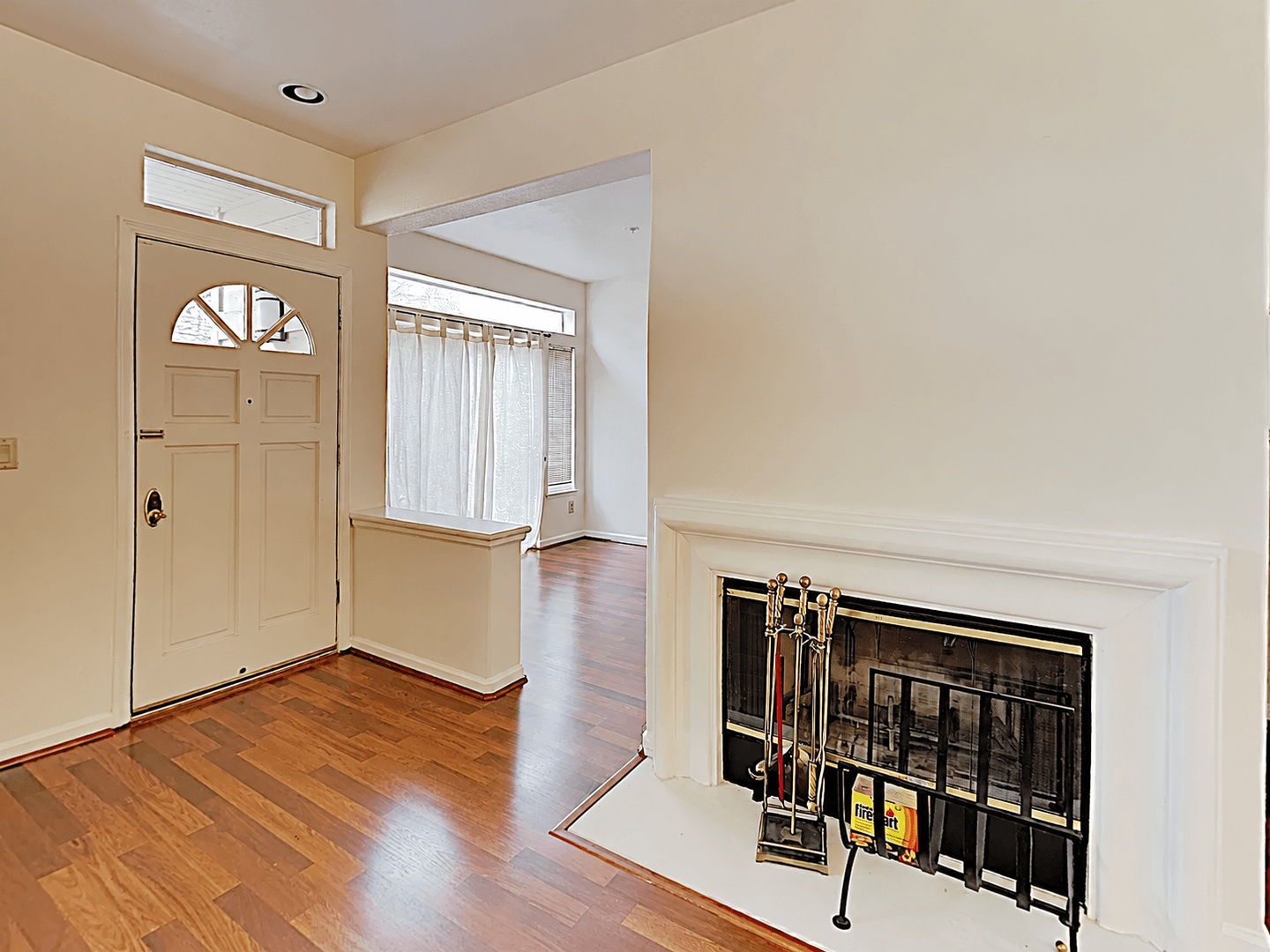Sunnyvale Townhome: 1156 La Rochelle Ter #D
