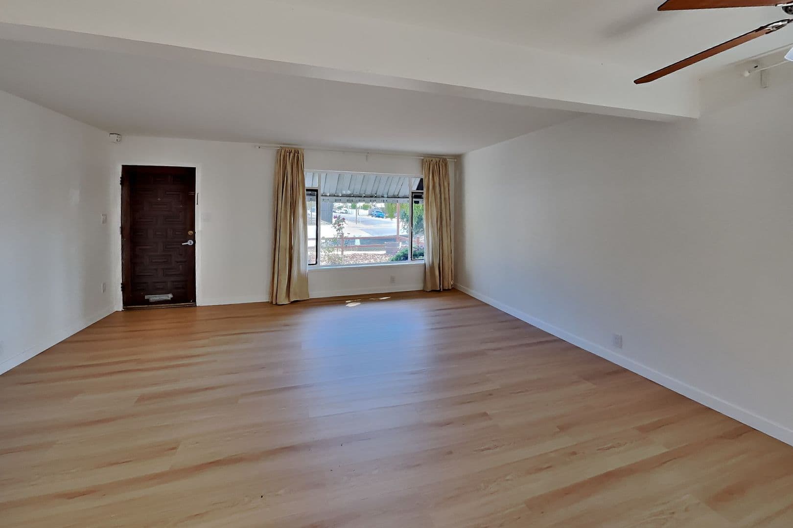 Richmond House: 369 S 20th Street