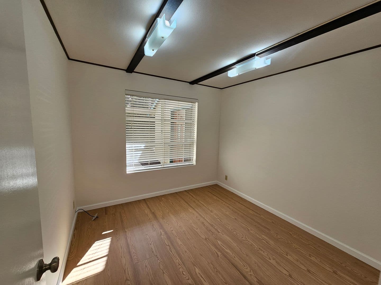 Fremont House: 503 Rock Avenue
