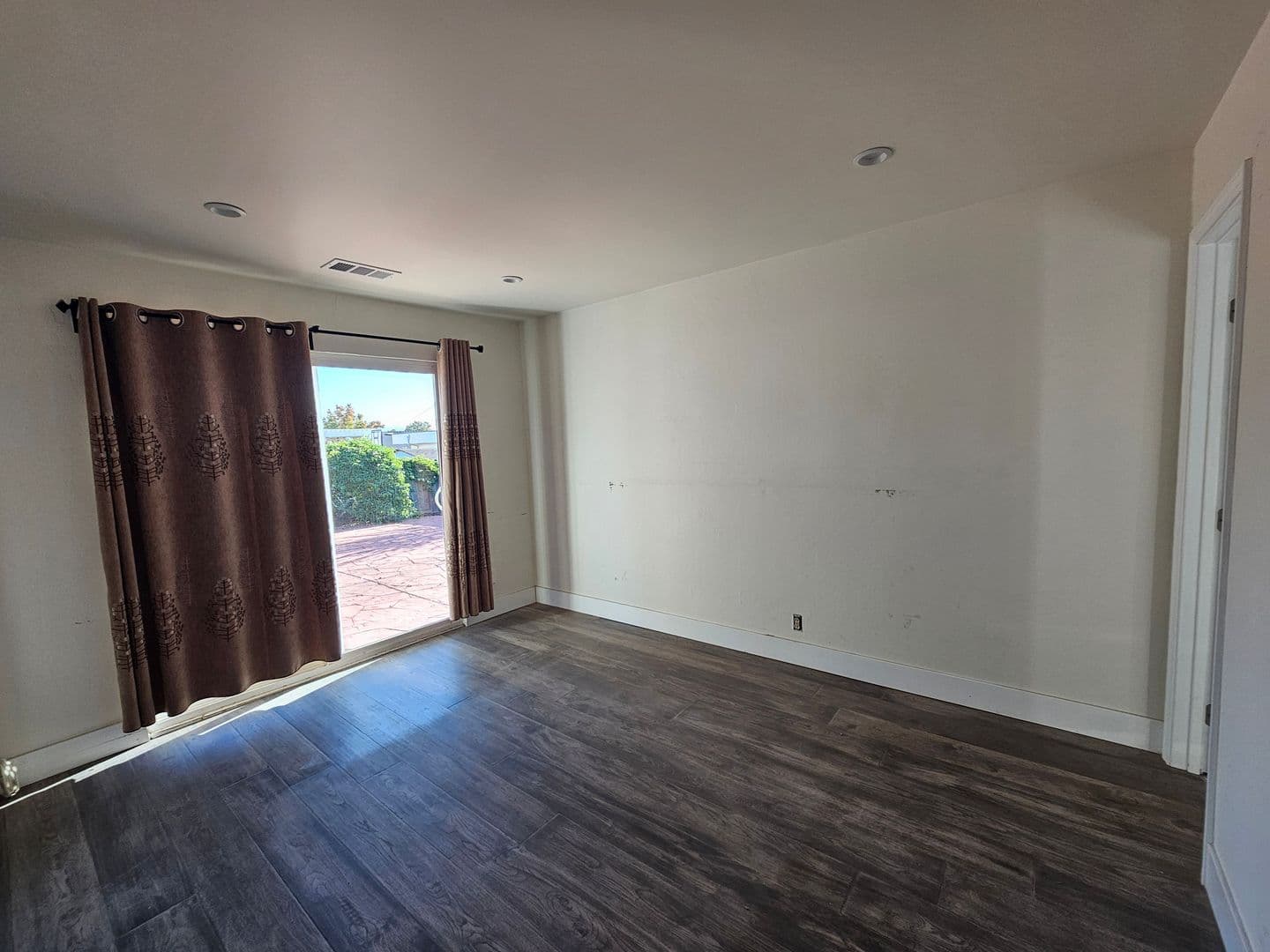 Milpitas House: 1864 Edsel Drive