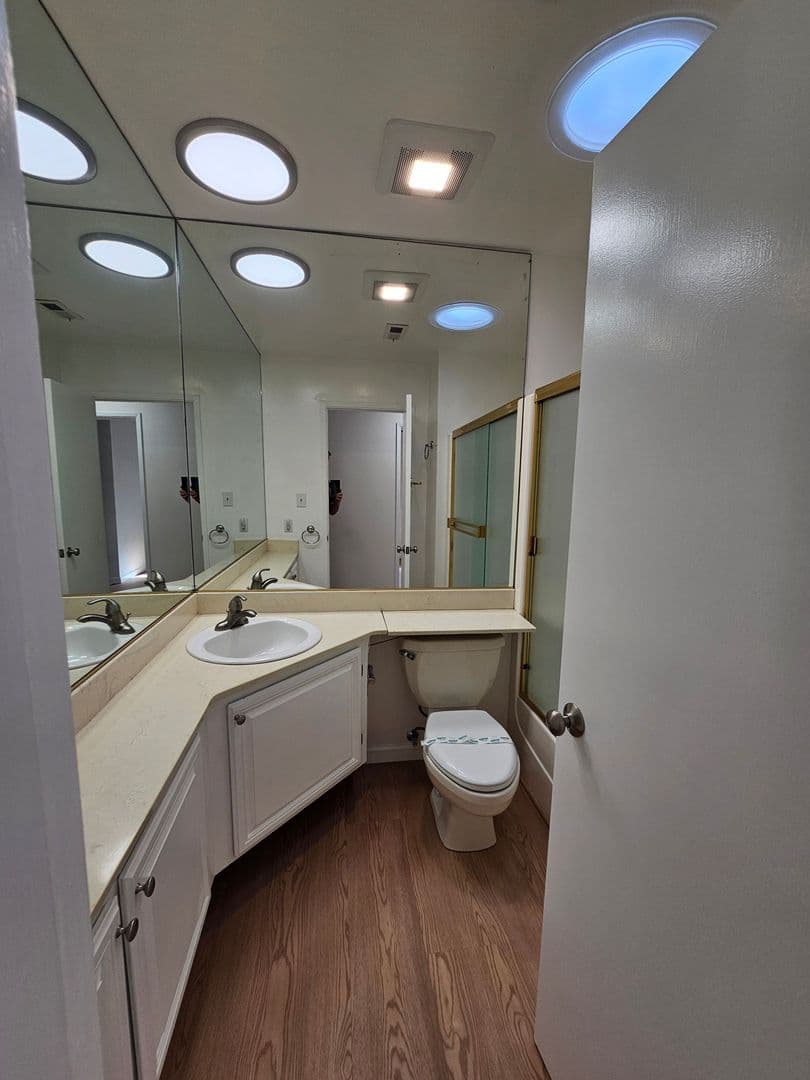 Fremont House: 503 Rock Avenue