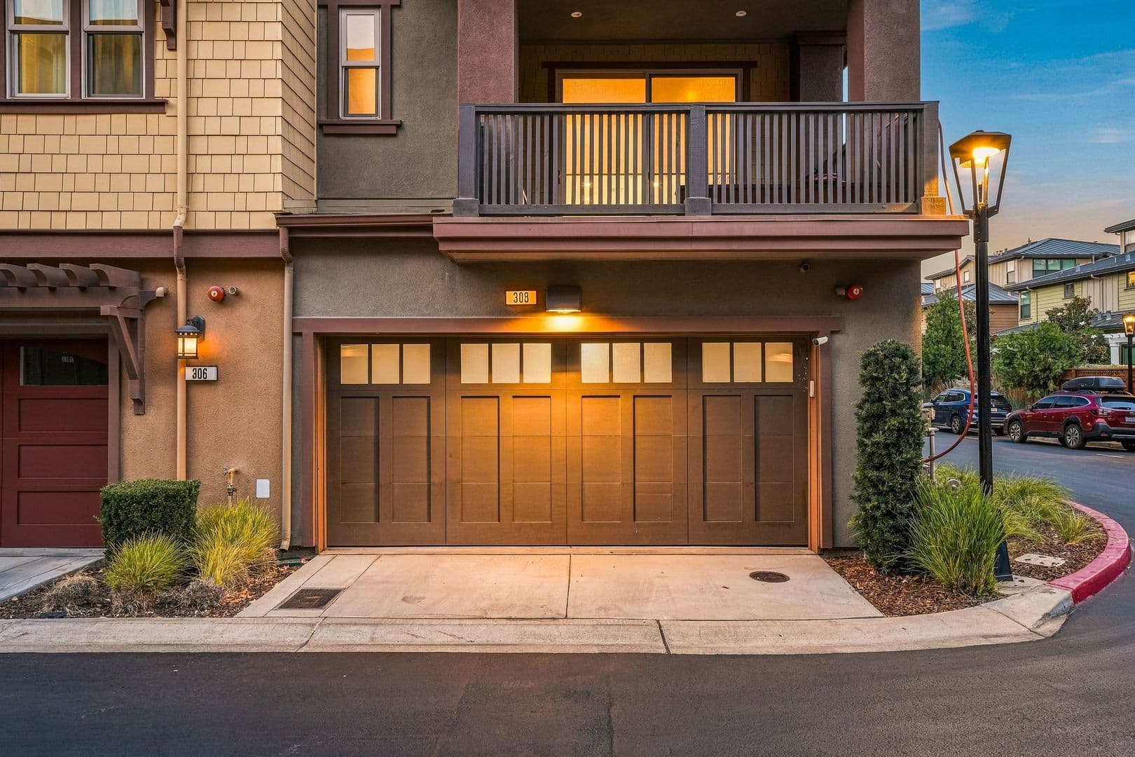 Mountain View Townhome: 308 Marquetta Cir
