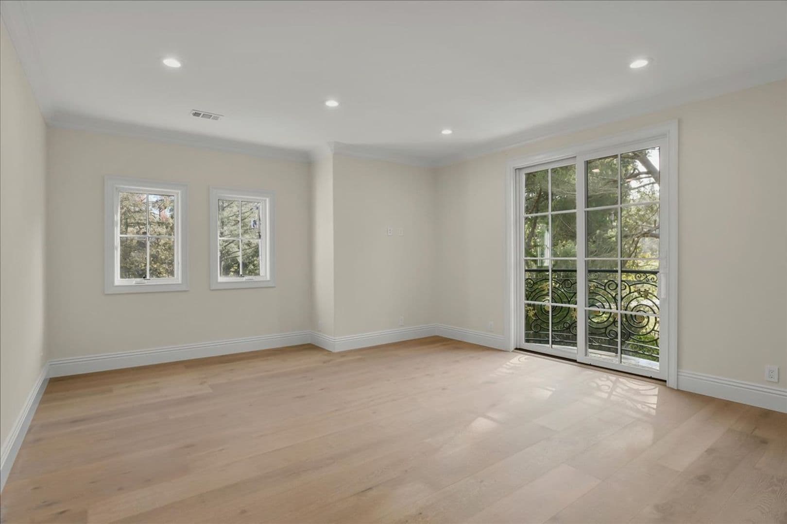 Los Gatos House: 18911 Decatur Road
