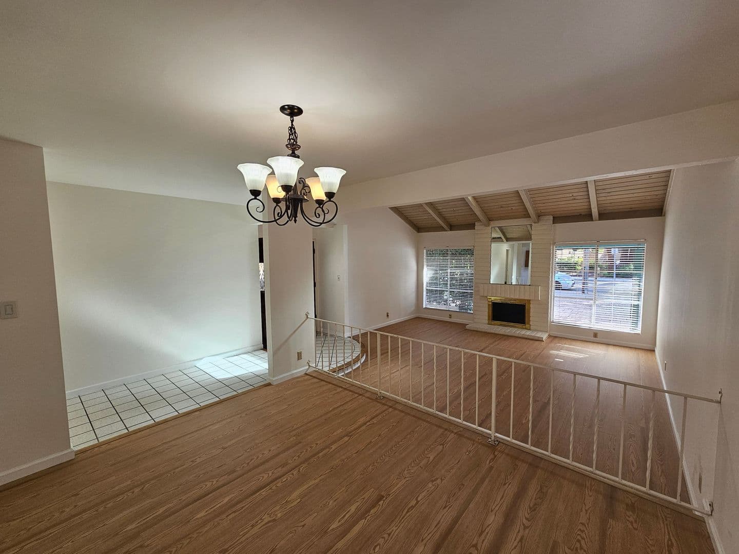 Fremont House: 503 Rock Avenue