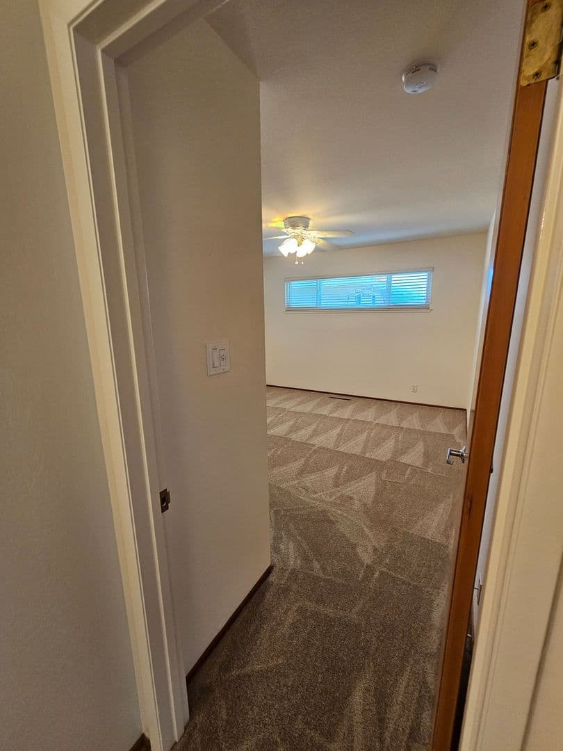 San Leandro House: 420 Pagano Court