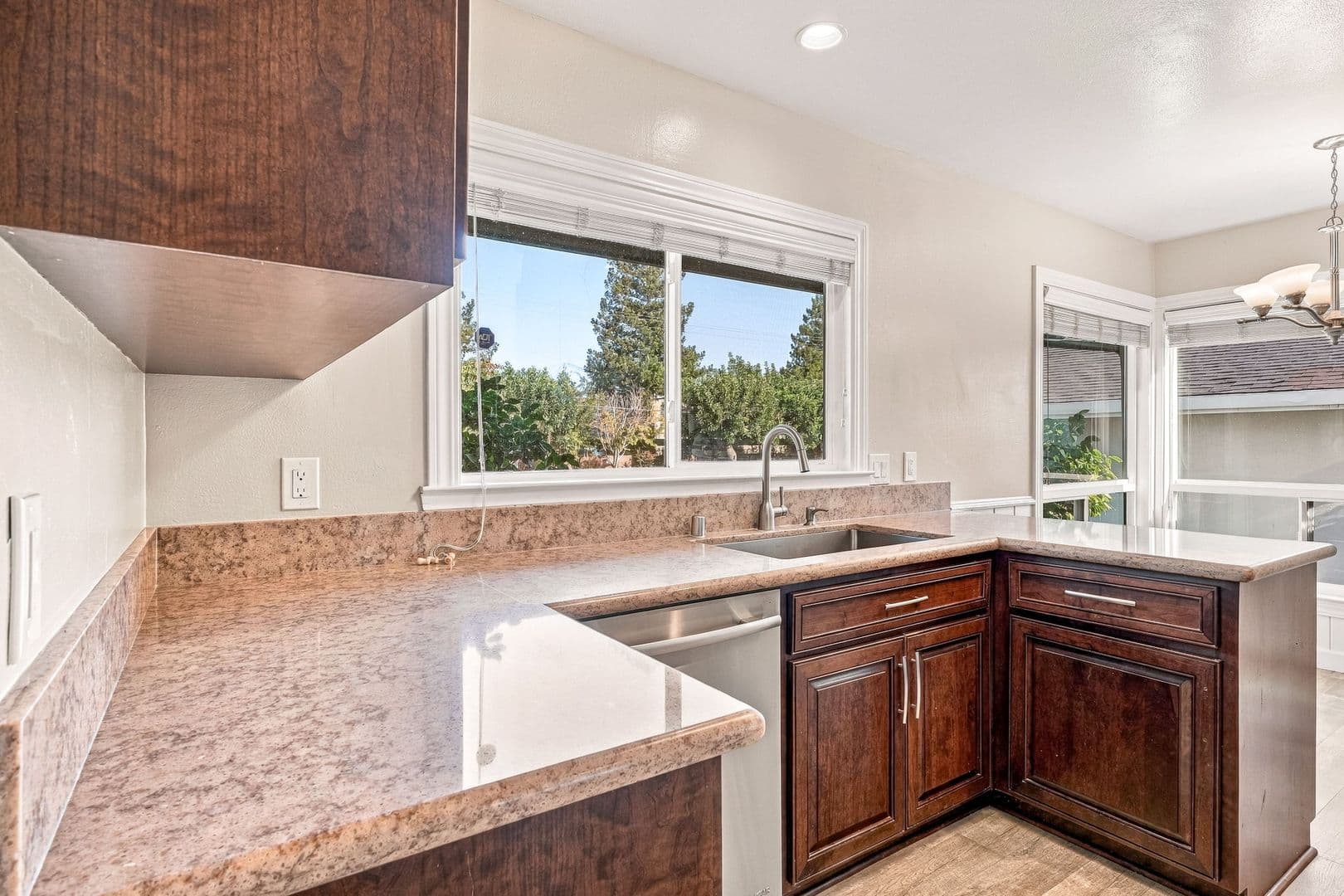 San Jose House: 1436 Southwood Dr