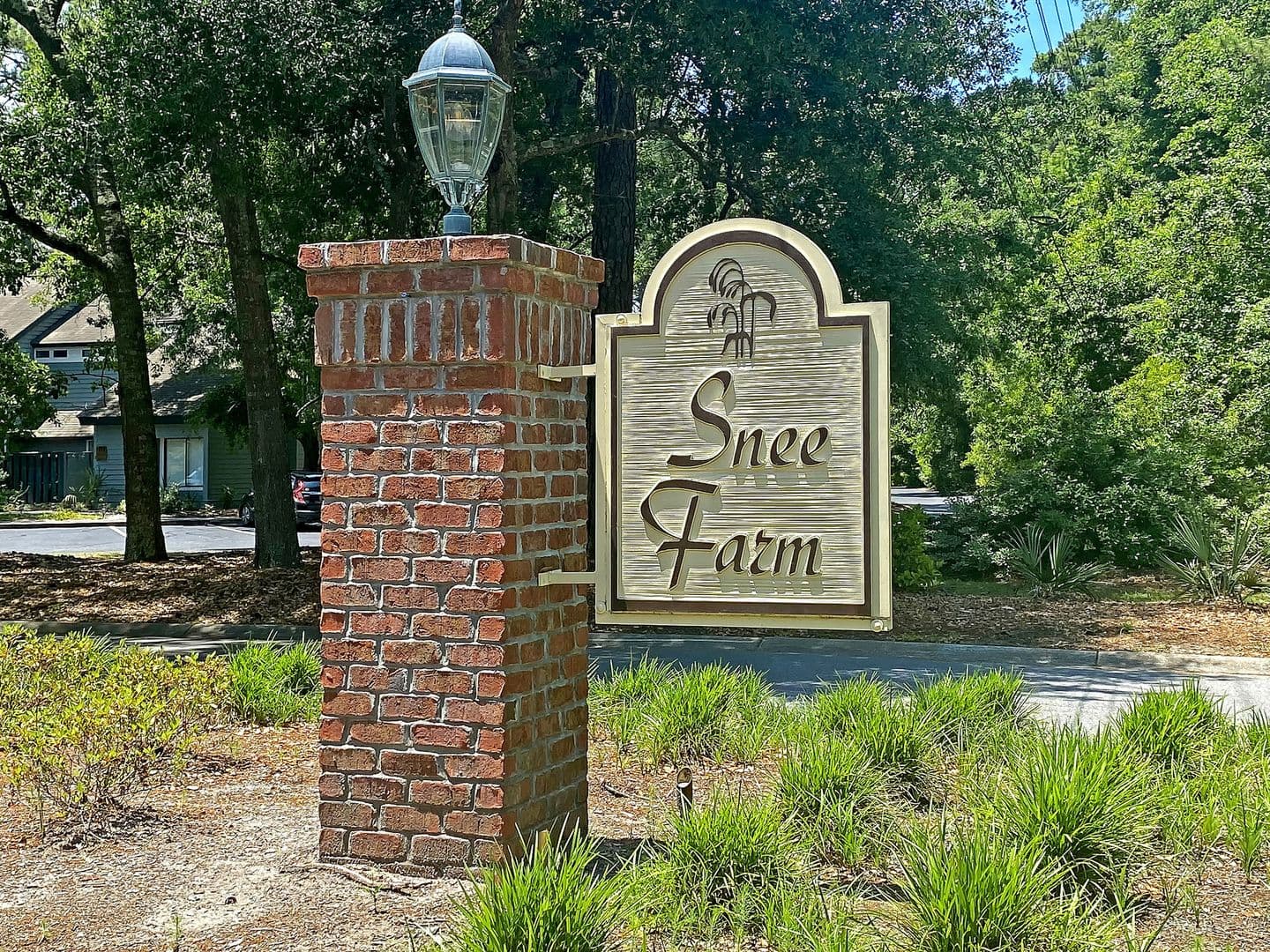 Mt Pleasant House: 1105 Hidden Cove Dr