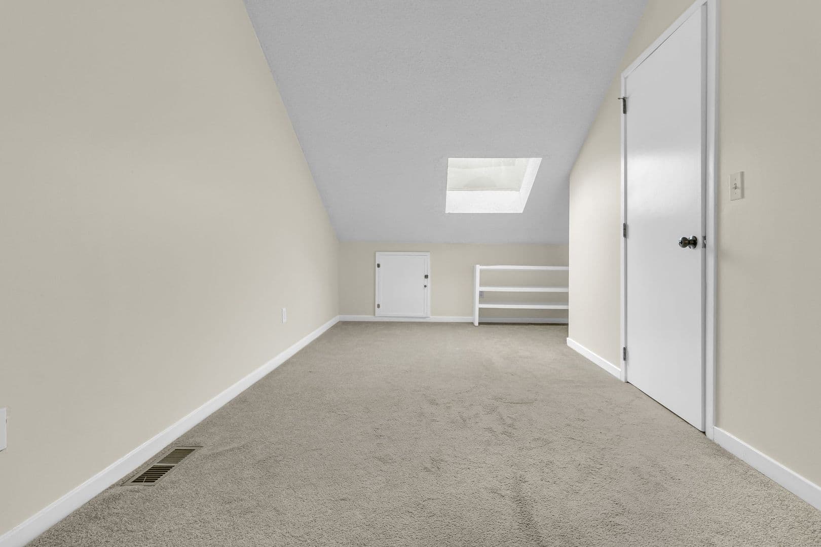 Mt Pleasant House: 1105 Hidden Cove Dr
