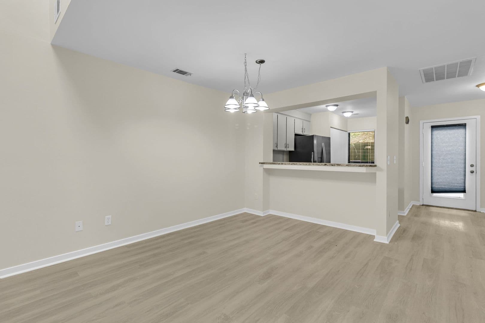 Mt Pleasant House: 1105 Hidden Cove Dr