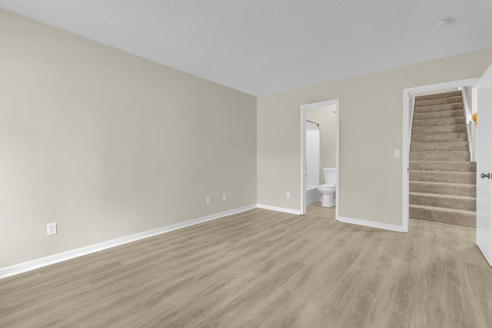 Mt Pleasant House: 1105 Hidden Cove Dr